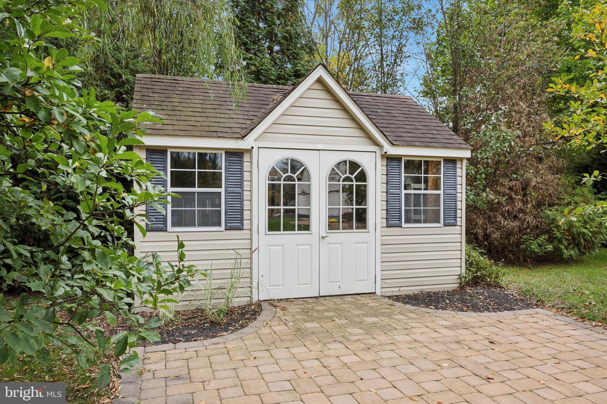 ESTATES OF MNTGMRY - Residential