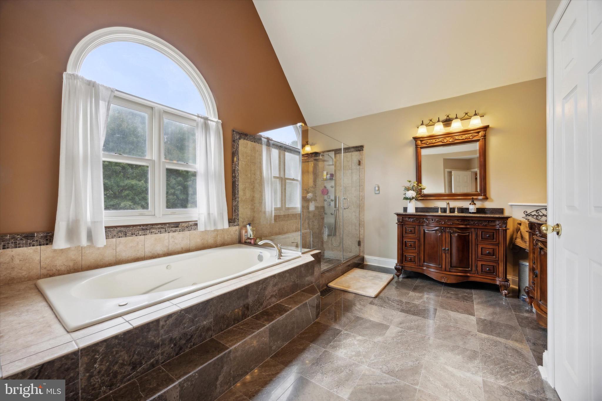 ESTATES OF MNTGMRY - Residential