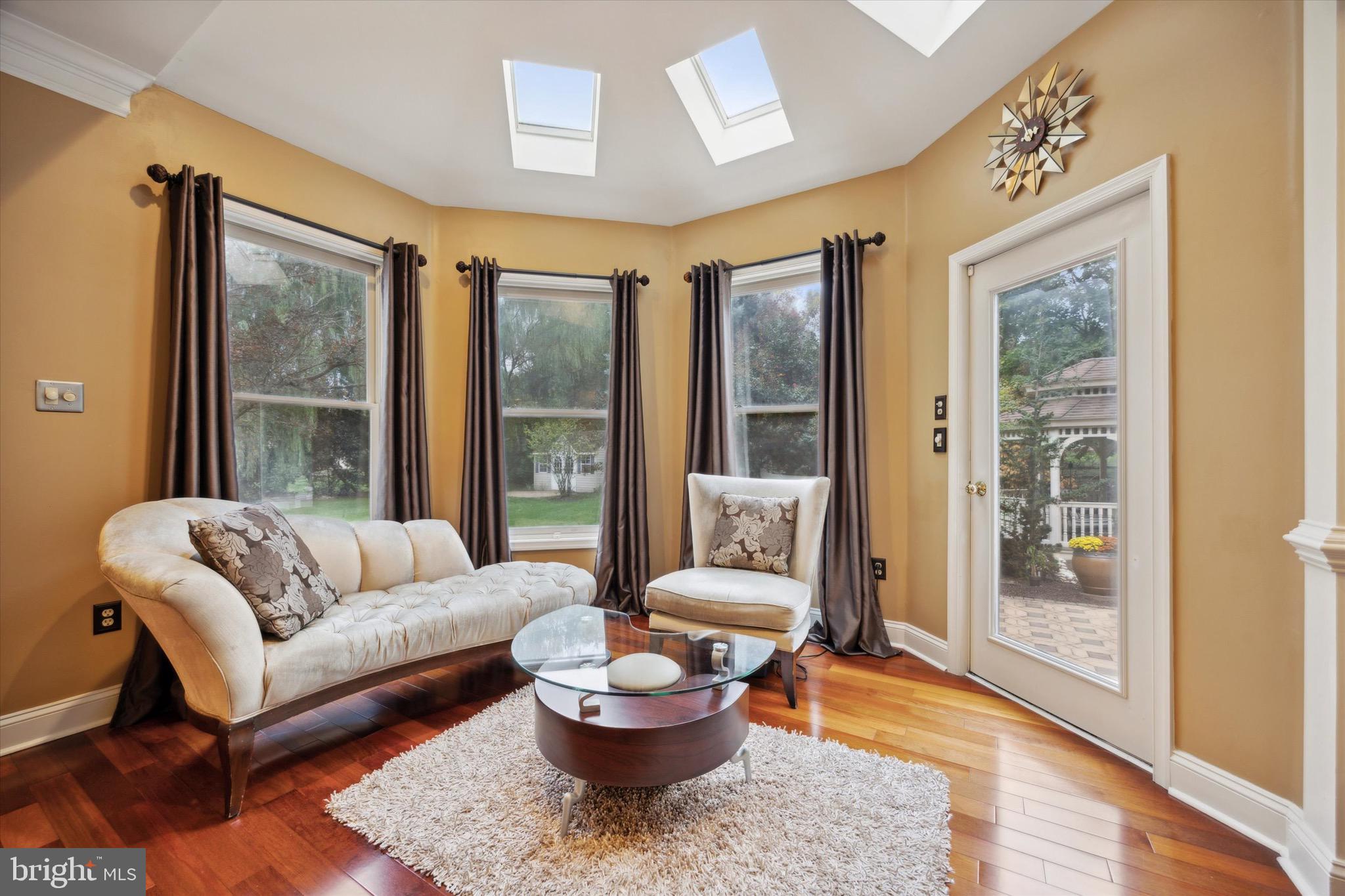 ESTATES OF MNTGMRY - Residential