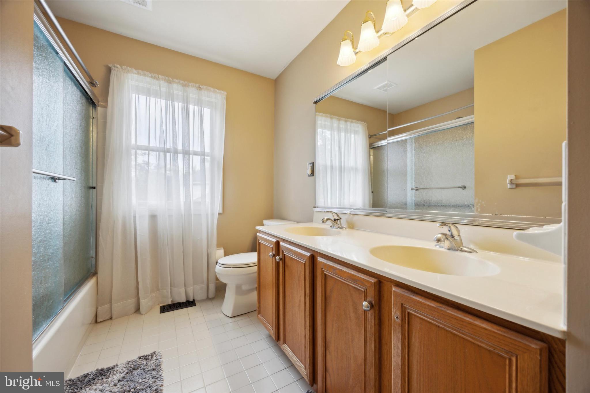 ESTATES OF MNTGMRY - Residential