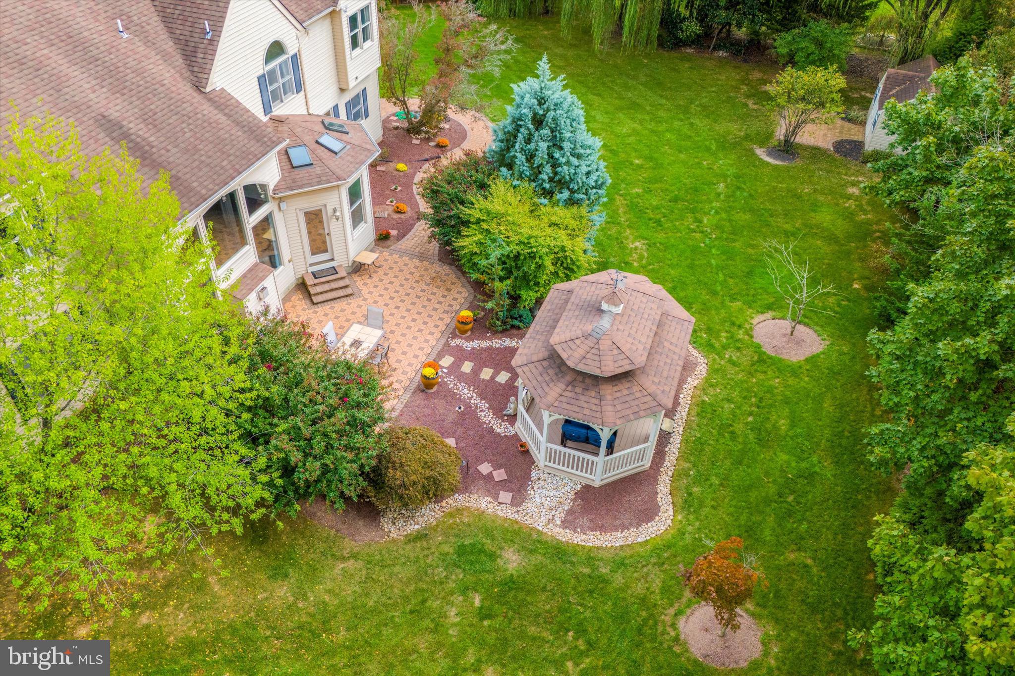 ESTATES OF MNTGMRY - Residential