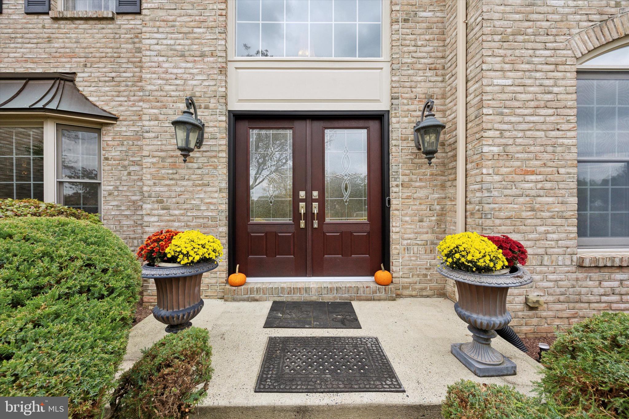 ESTATES OF MNTGMRY - Residential