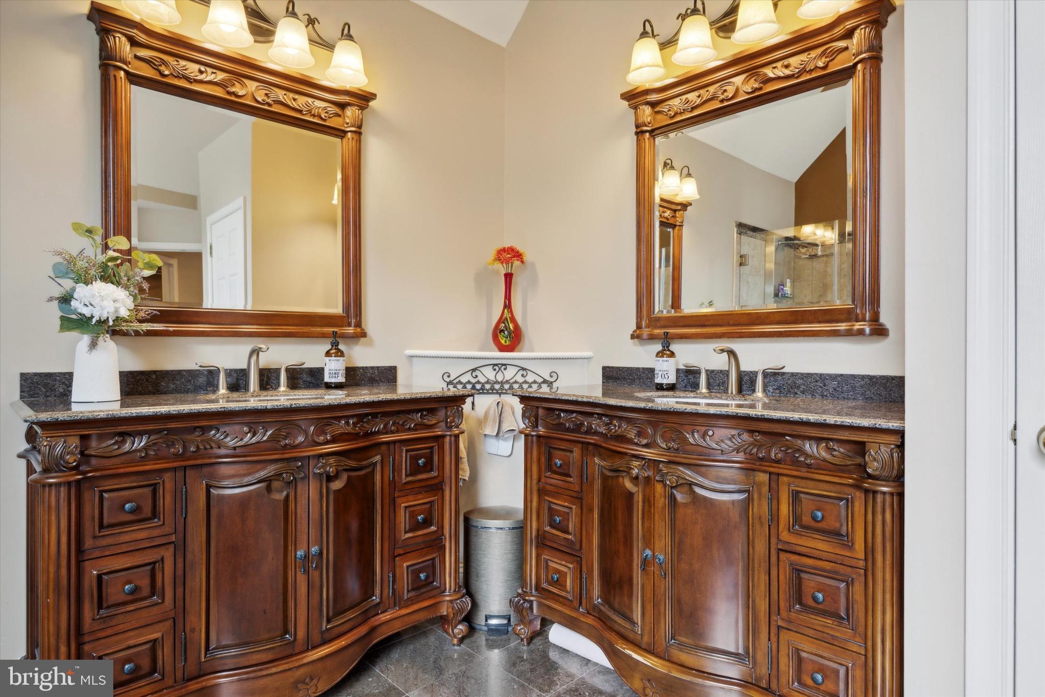 ESTATES OF MNTGMRY - Residential