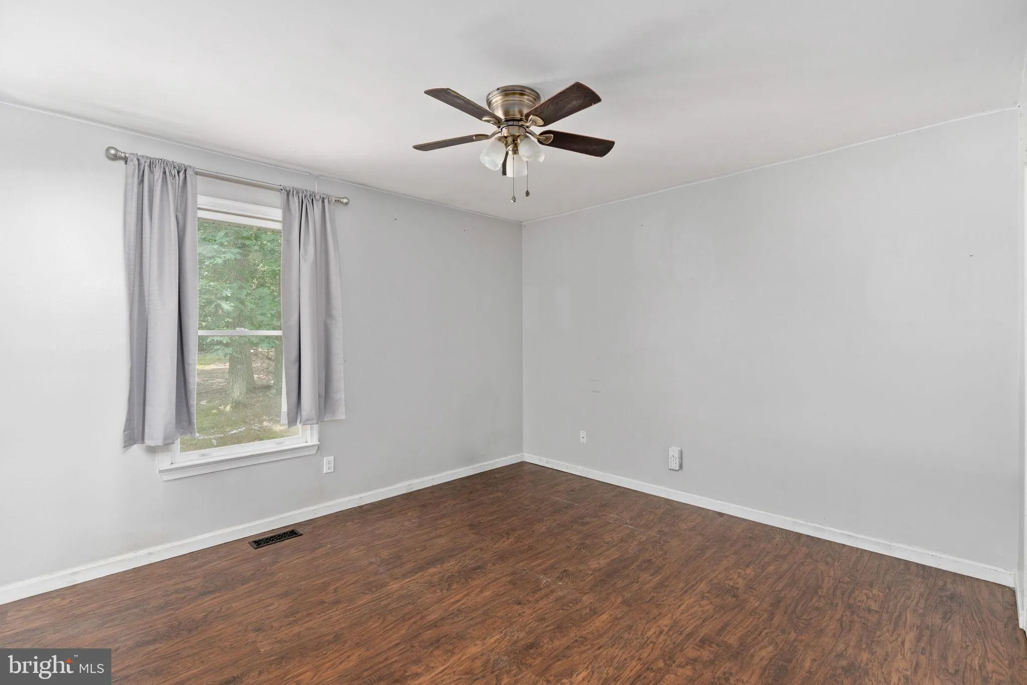 Ruther Glen, Virginia 22546, United States, 3 Bedrooms Bedrooms, ,2 BathroomsBathrooms,Residential,Active,203757