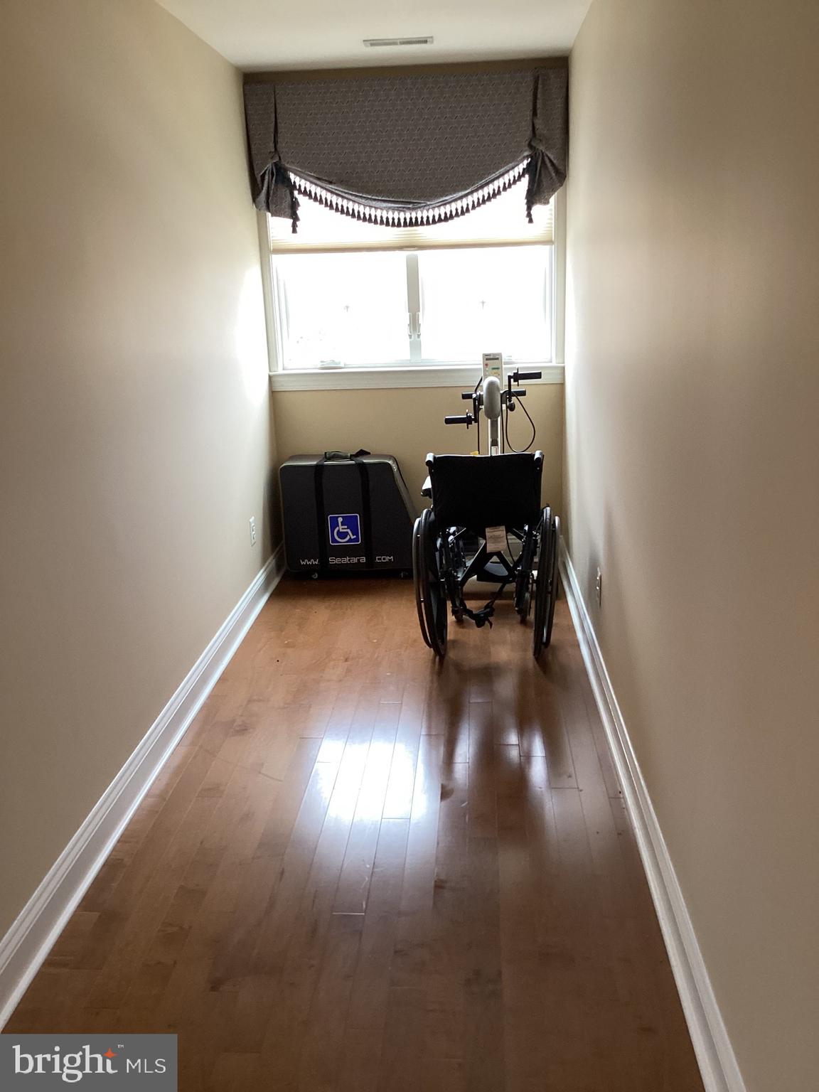 BENTLEY RIDGE - Residential