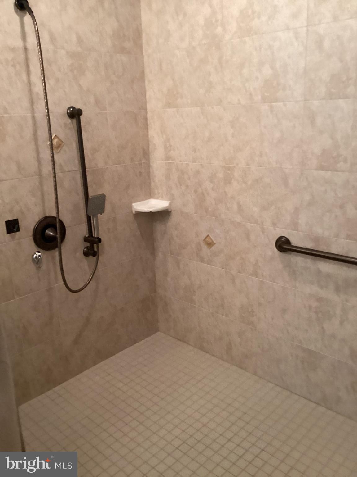 BENTLEY RIDGE - Residential