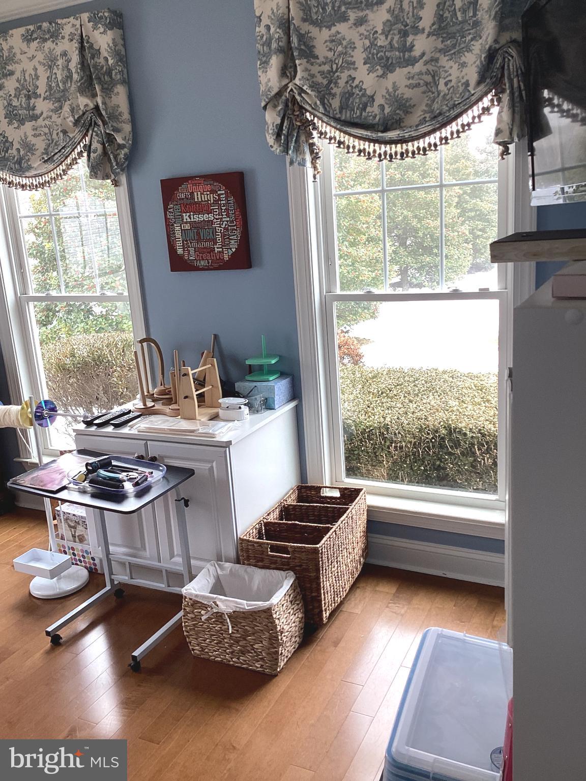 BENTLEY RIDGE - Residential