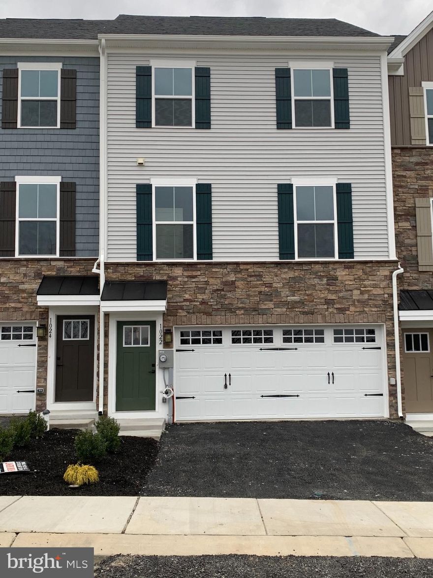 “Brand new construction 3 bedroom 2 1/2 bath luxury townhome in the desirable gated community of Regents Glen. Stunning views of York from the large windows in the living room. Beautiful upgraded kitchen with granite countertops, stainless steel appliances, pantry, large granite island with seating for five. Dining area with sliders that access step down to backyard for outdoor entertaining. Large master suite with walk-in closet, master bath with tile stand up shower and double sinks. Bedroom level laundry for convenience. Finished lower level. Two car attached garage., plus two spots in driveway. Access to pool and golf privileges for tenant during first year provided by Ryan homes. Access to Mansion for a fine dining experience.  Close to York Hospital, York College, Penn State York,  rail trail and many state parks in the area. Also convenient to lots of shopping . Close  to Interstate 83 for the Baltimore and Harrisburg commuter.