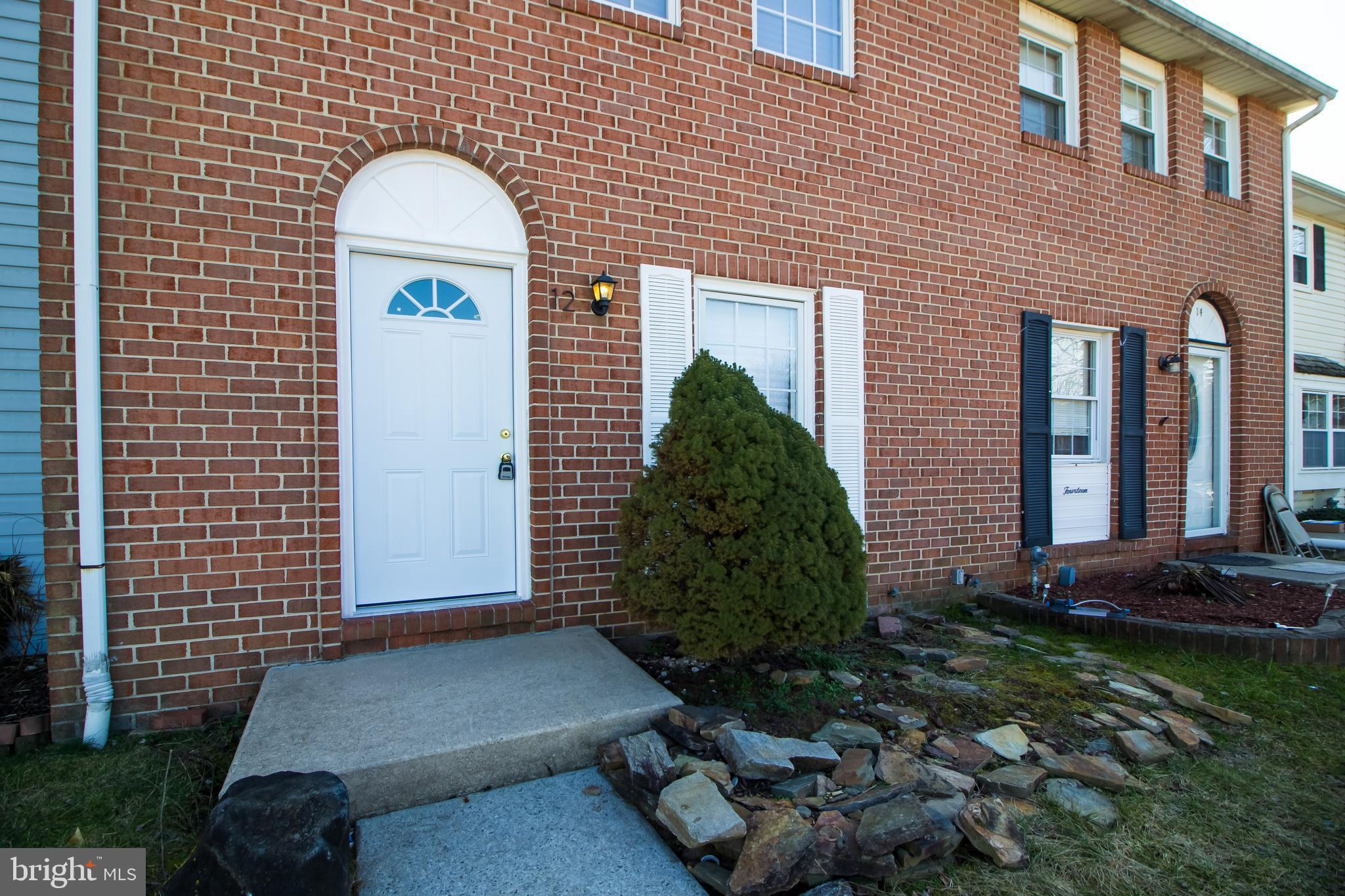 KINGS COURT - Residential