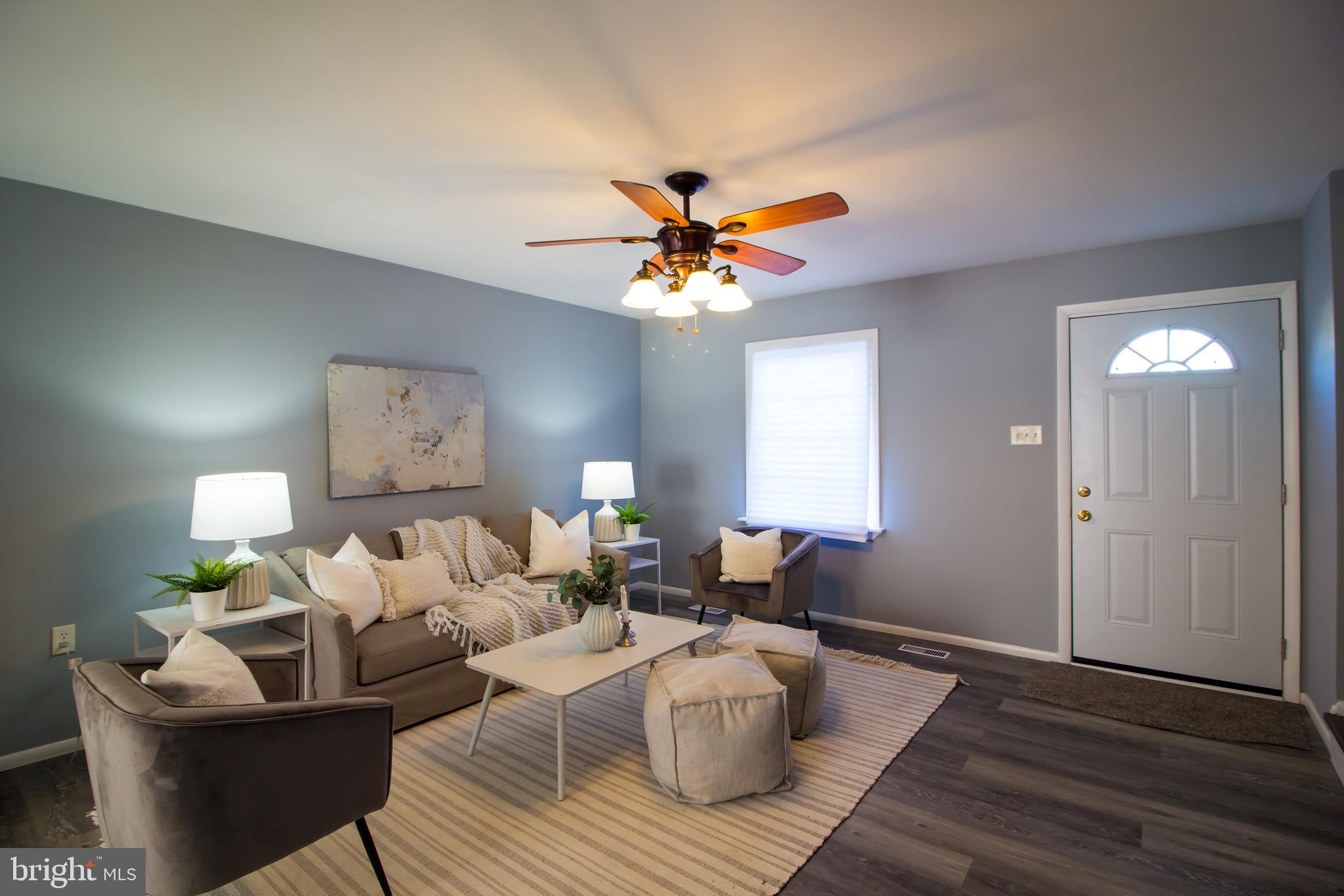 KINGS COURT - Residential