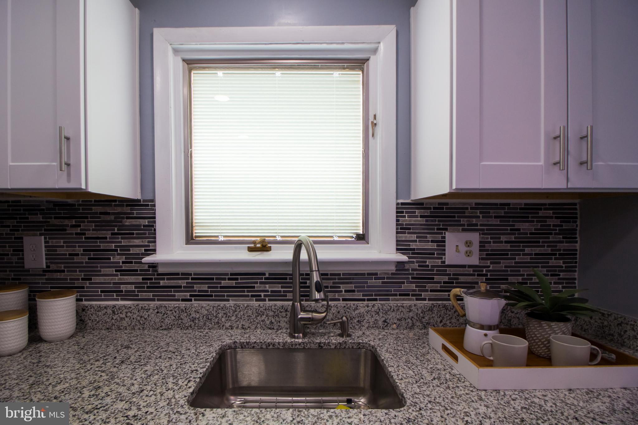 KINGS COURT - Residential