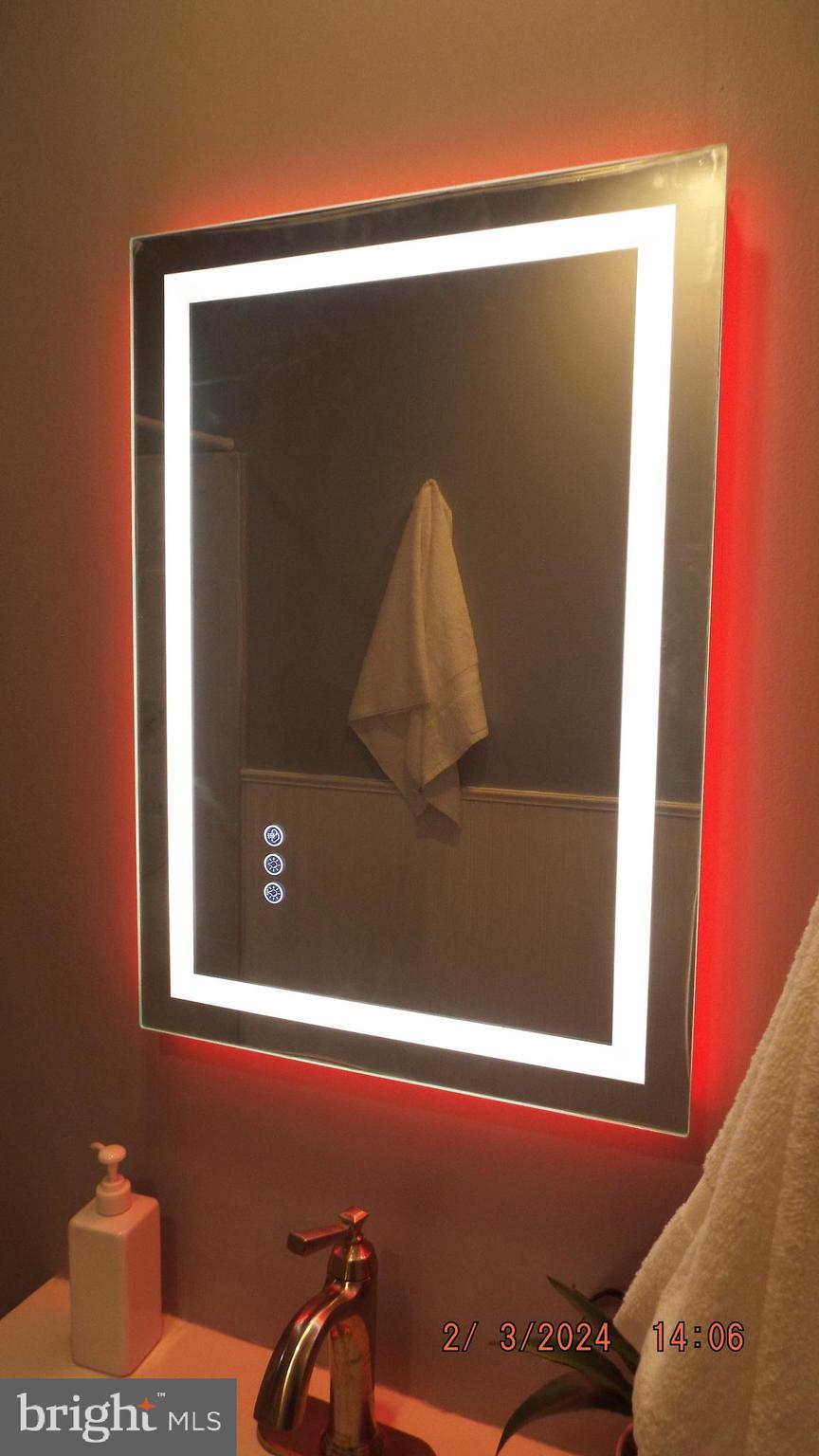 KINGS COURT - Residential