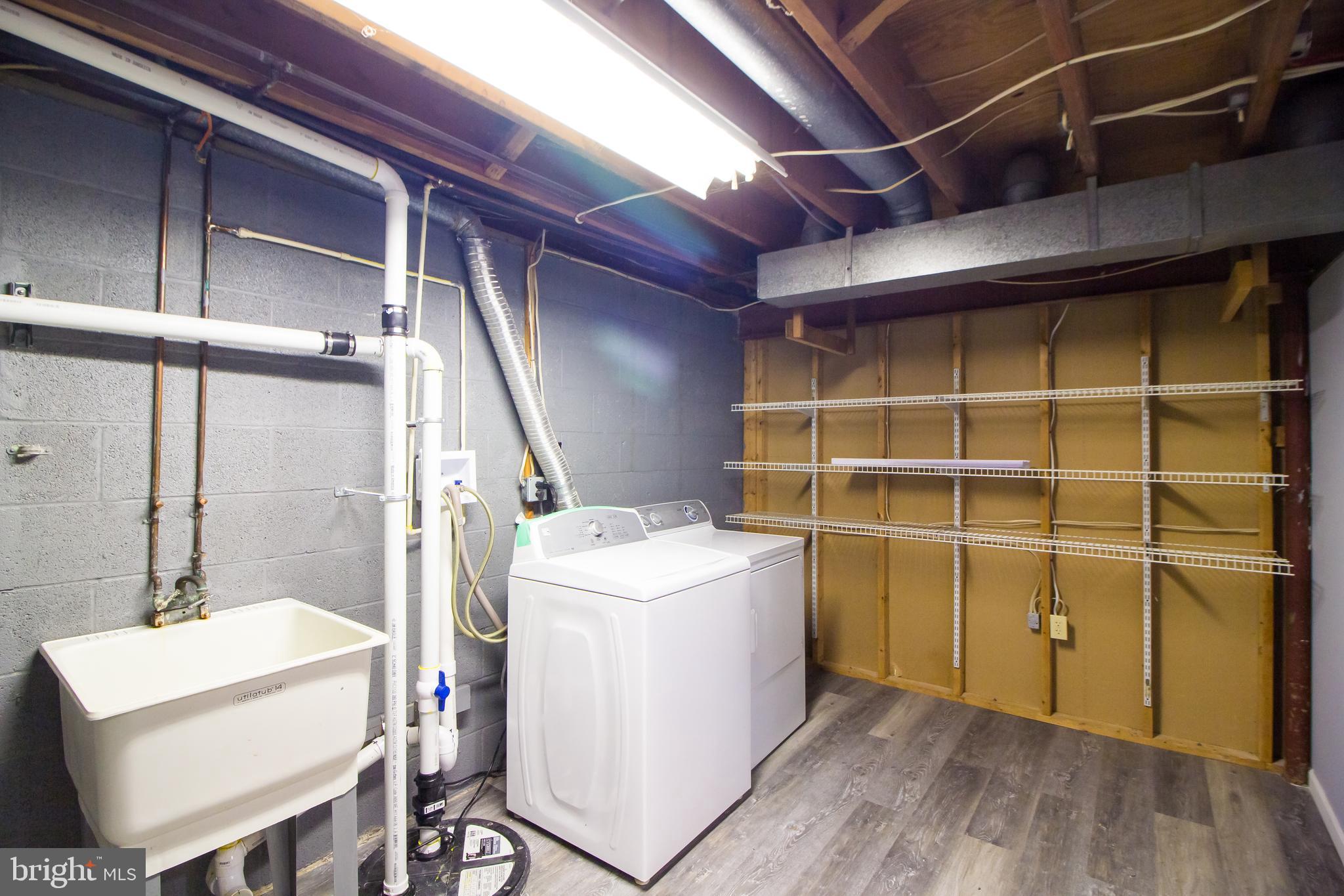 KINGS COURT - Residential