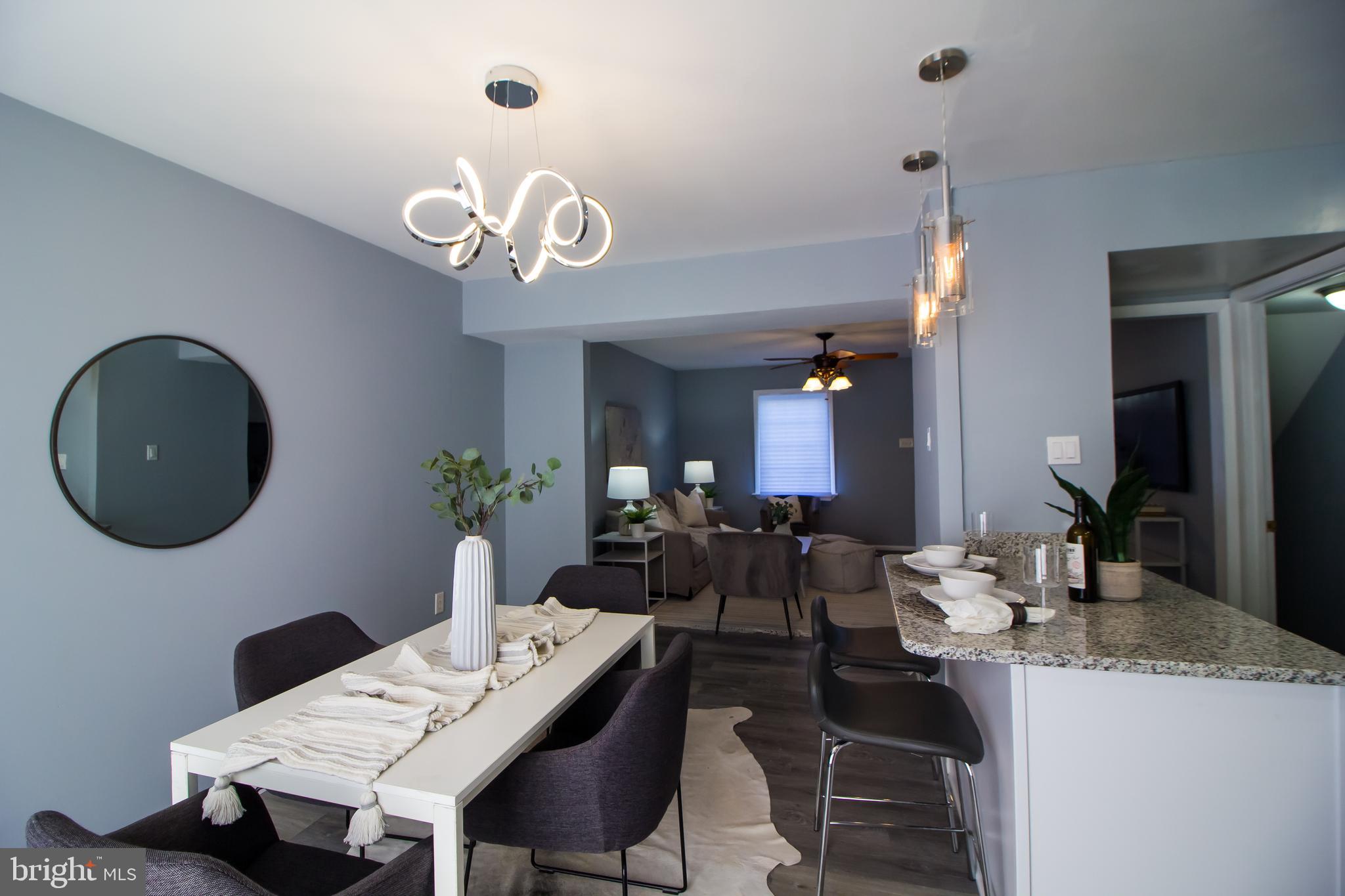 KINGS COURT - Residential