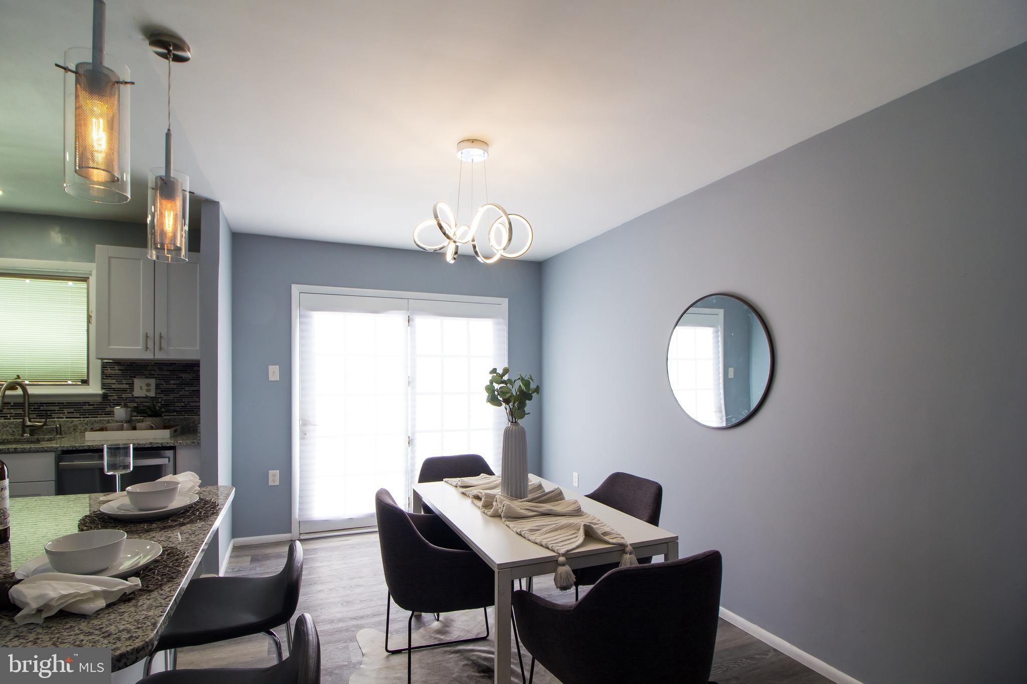 KINGS COURT - Residential