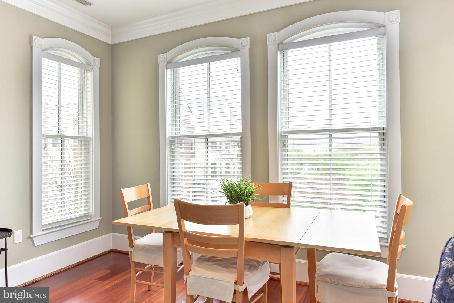 900 NORTH WASHINGTON STREET CONDOMINIUMS - Residential