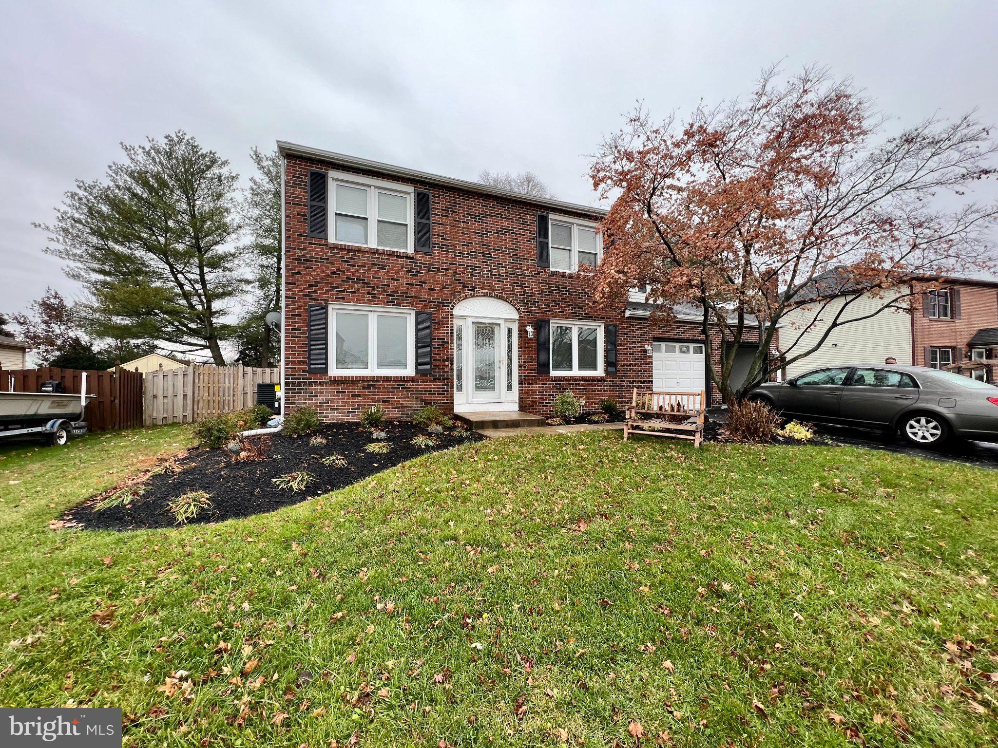 4233 REMO CRESCENT ROAD