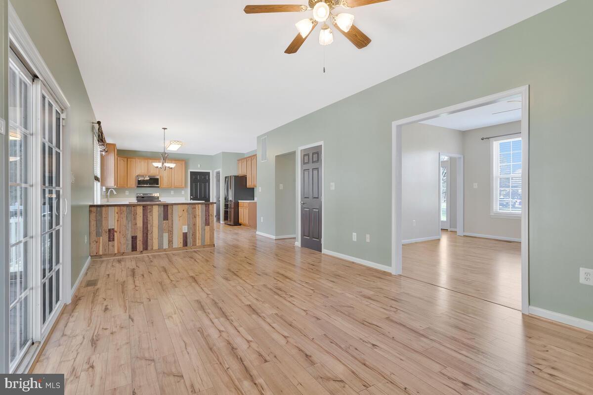 OAKLEIGH MANOR ESTATES - Residential