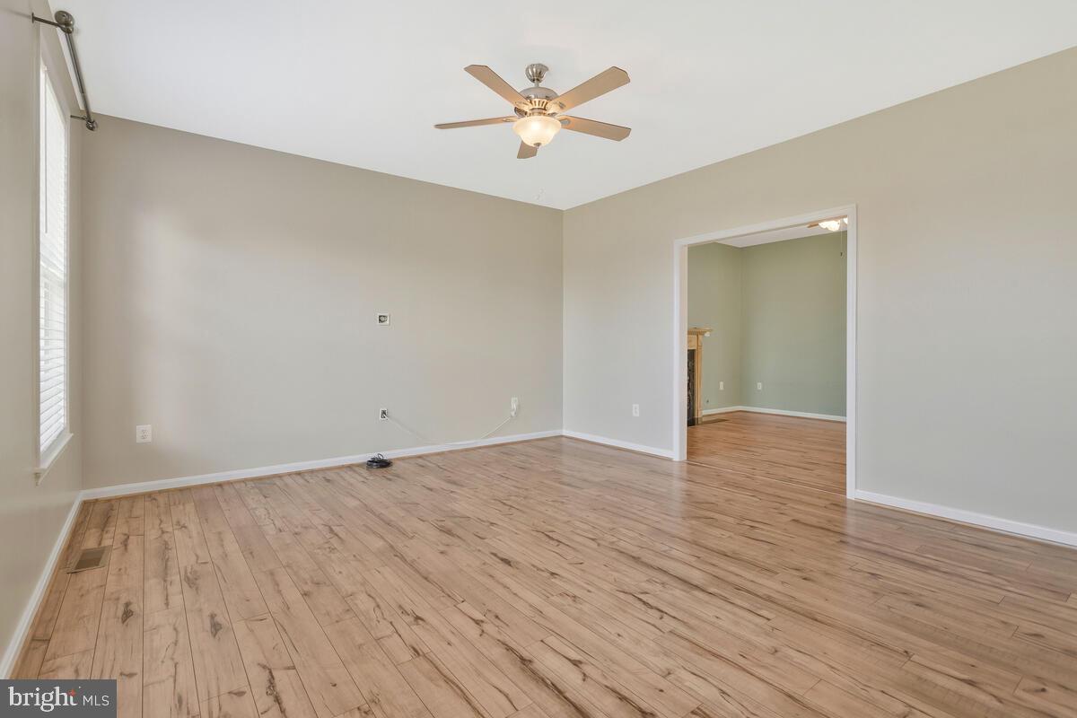 OAKLEIGH MANOR ESTATES - Residential