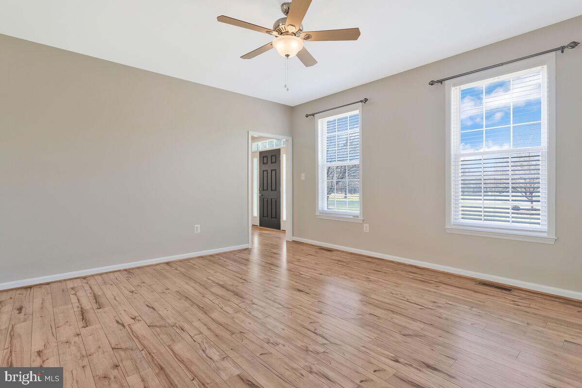 OAKLEIGH MANOR ESTATES - Residential