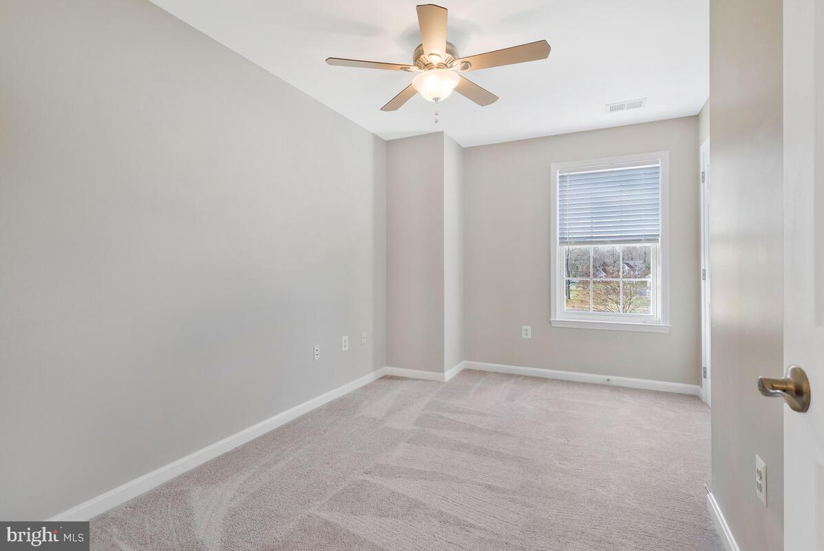 OAKLEIGH MANOR ESTATES - Residential