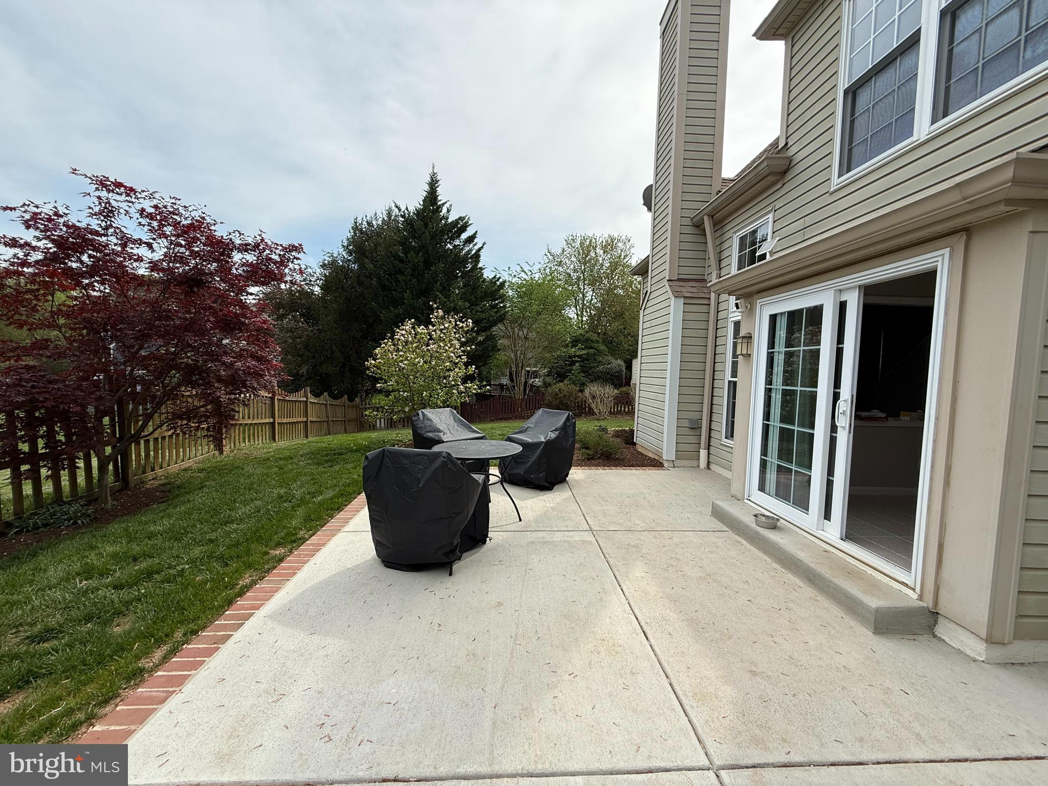 EXETER - Residential Lease