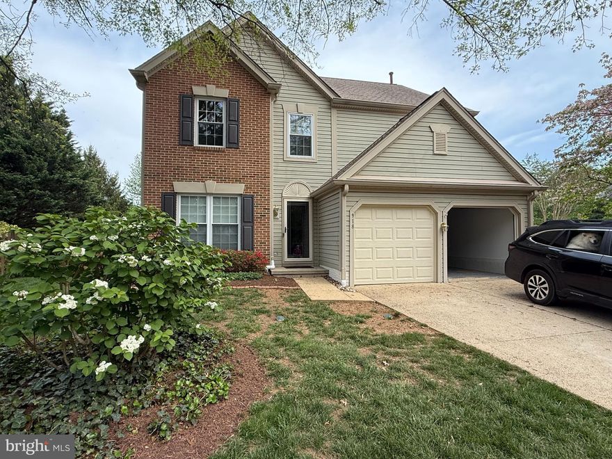 Beautiful and spacious single-family home in the heart of Leesburg, available for immediate move-in!
Located in the sought-after Exeter Community, this charming 3 bedroom, 2.5 bath residence offers a 2-car garage, inviting and functional layout, and plenty of character throughout. The home features multiple living and dining areas, ideal for comfortable everyday living and entertaining guests. Enjoy excellent outdoor space with a private concrete patio, perfect for gatherings and relaxation. Freshly painted and meticulously maintained, this property is move-in ready and close to everything — shopping, dining, parks, and major commuter routes. Don’t miss this exceptional opportunity to lease in one of Leesburg's most desirable neighborhoods! The Exeter community, located on 215 acres of historic Leesburg, boasts two tennis courts, two basketball courts, a multi-purpose court, several playgrounds, plus more than two miles of paved trails. Make this great rental your Home.