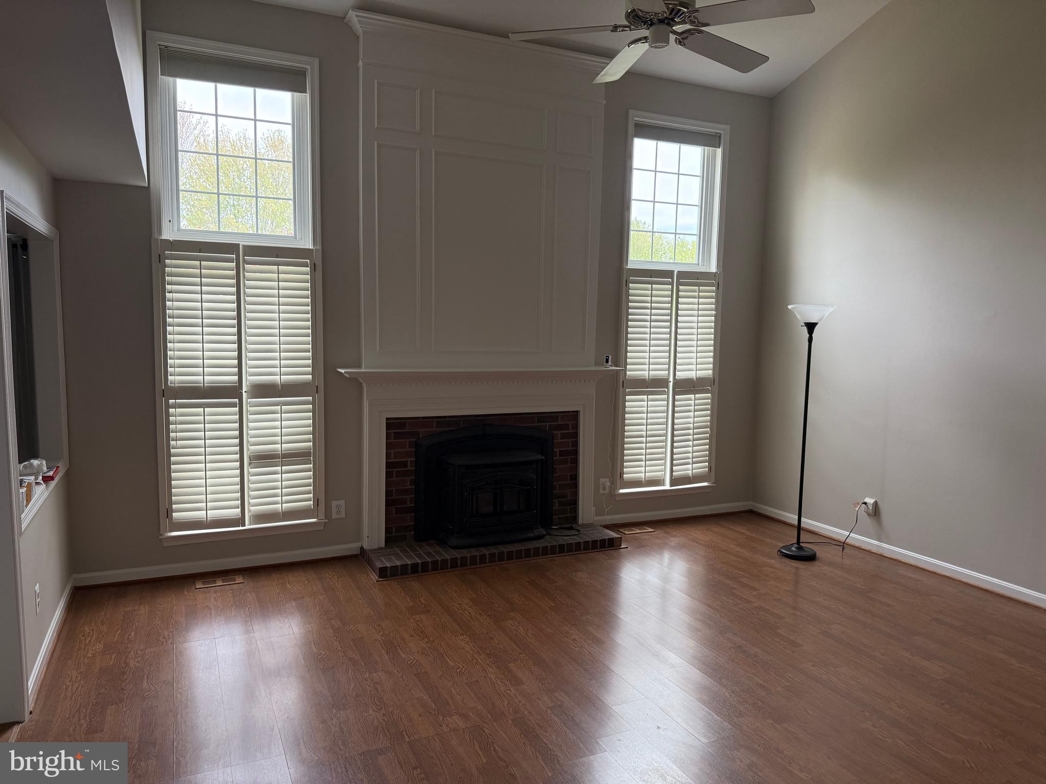 EXETER - Residential Lease