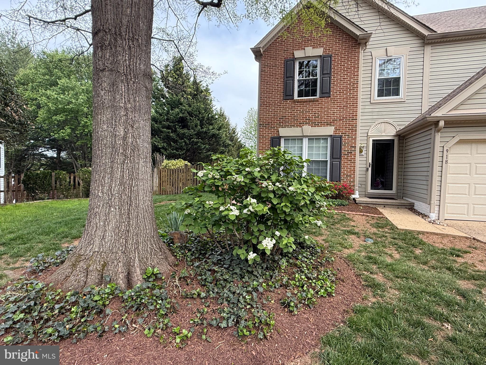 EXETER - Residential Lease