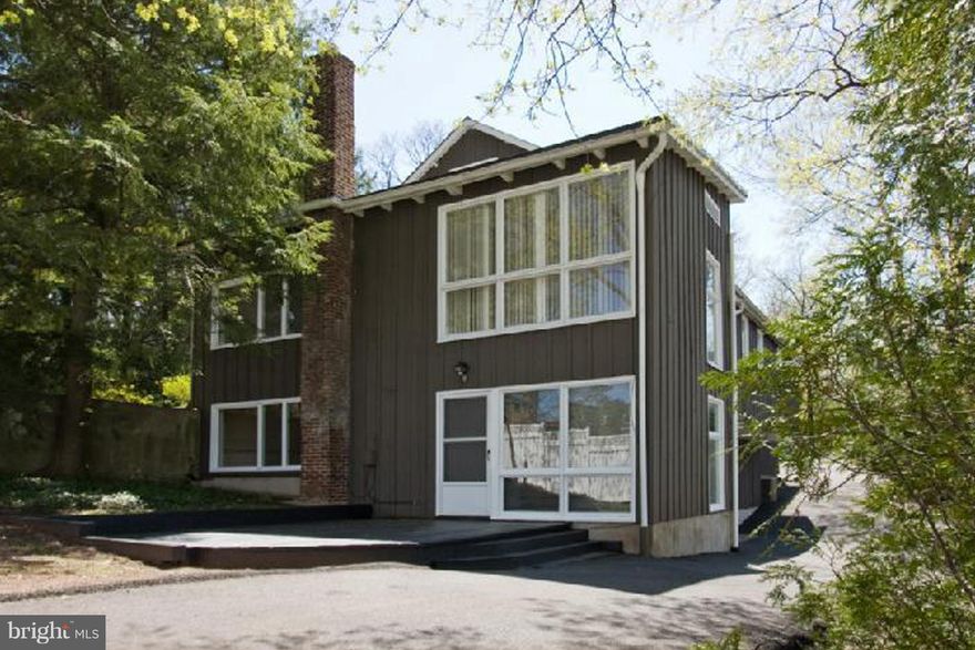 New Hope rental. ONLY one resident/tenant, No pets, no smoking. NO EXCEPTIONS.  Prefers person with day job.  Available 2/1/2026.