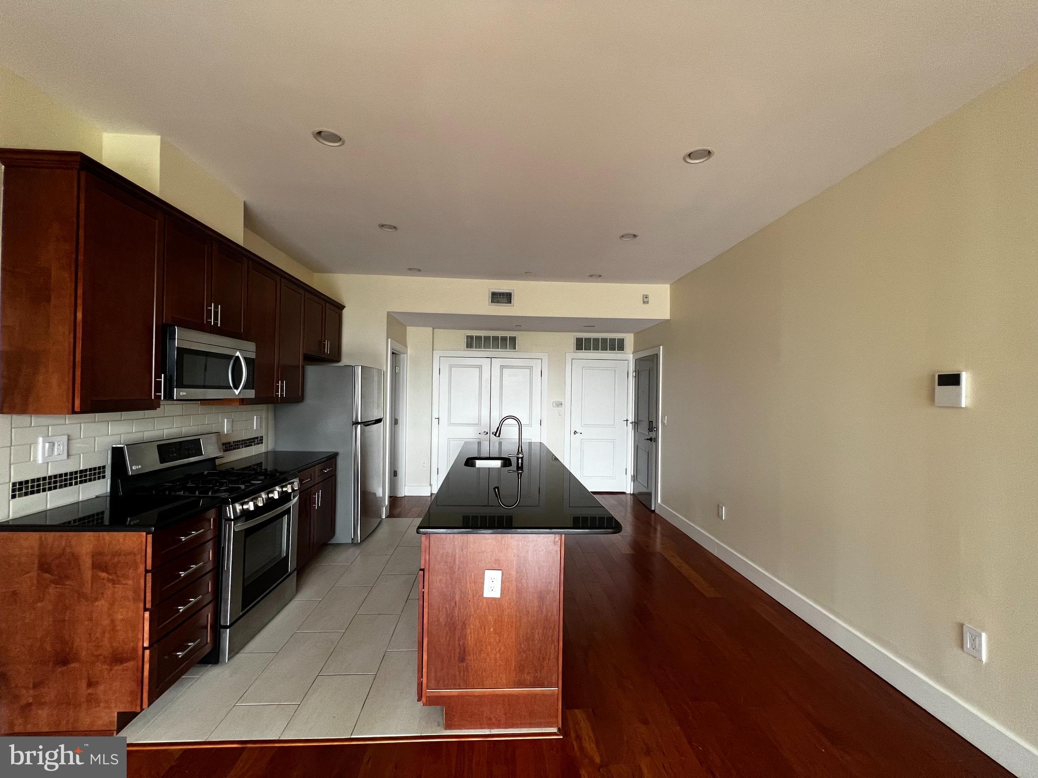 NORTHERN LIBERTIES - Residential Lease