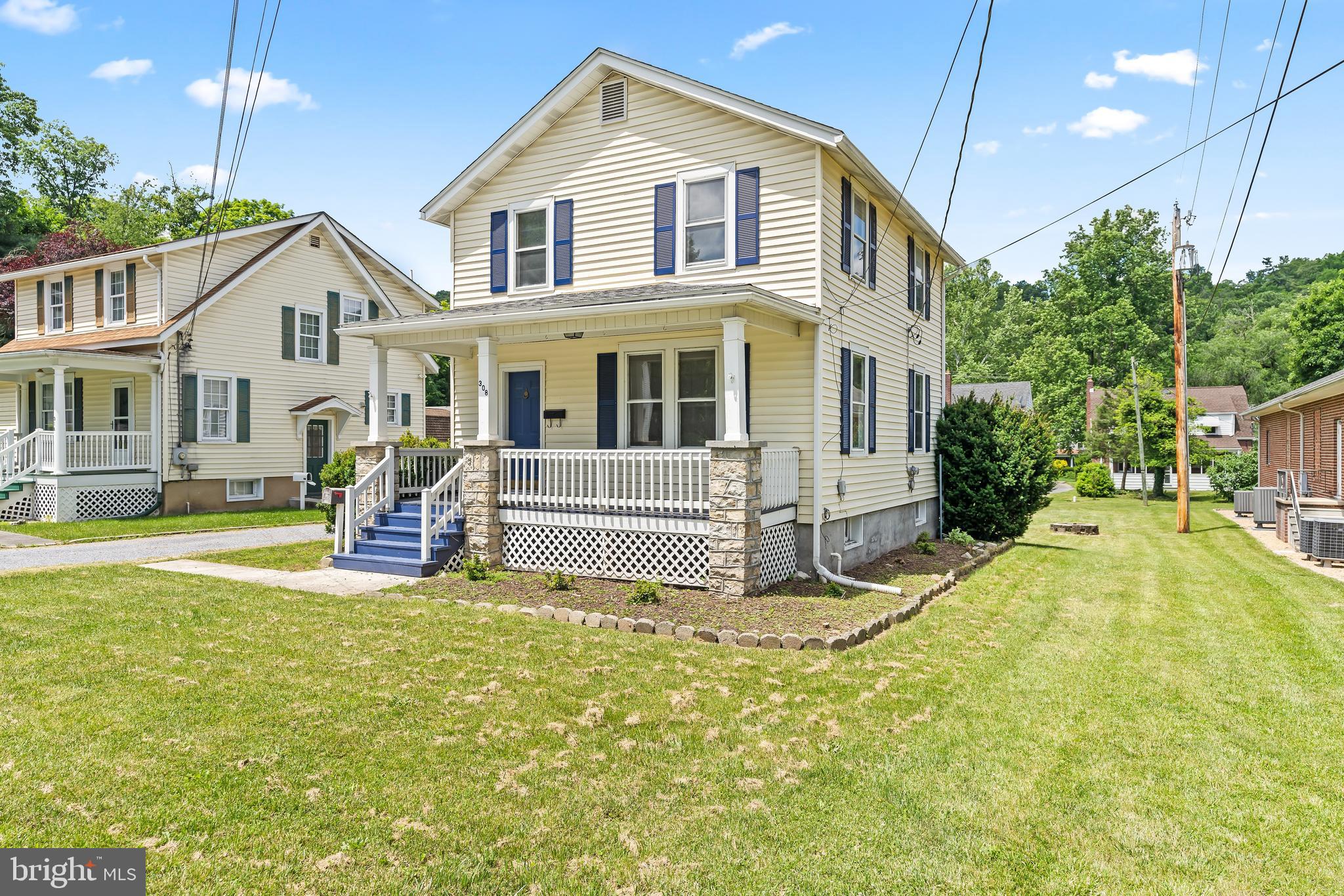 308 S GREEN STREET