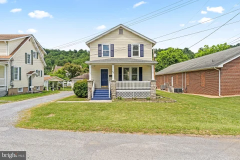 MLS: WVMO2007780