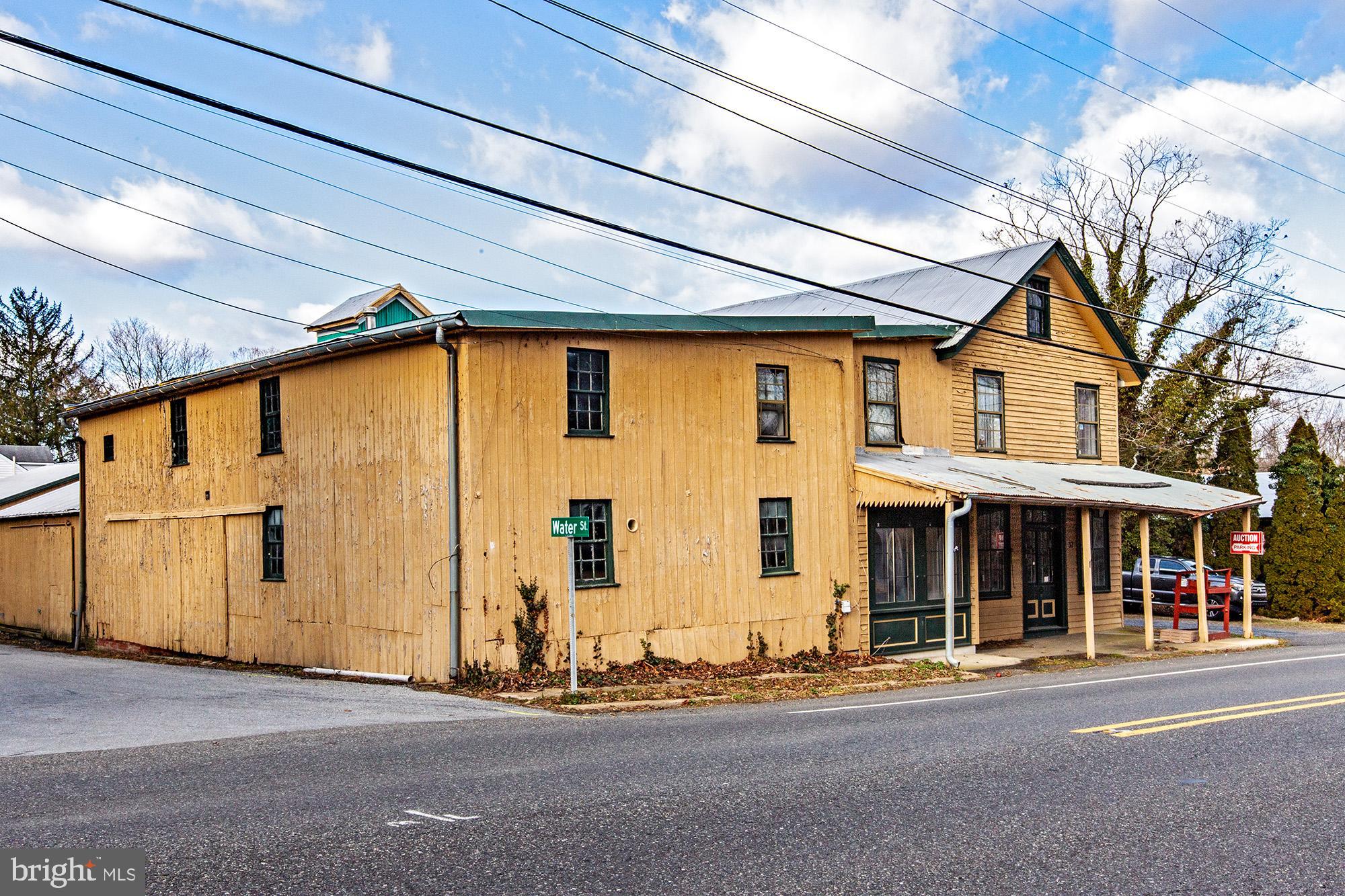 37 N GREENWICH STREET