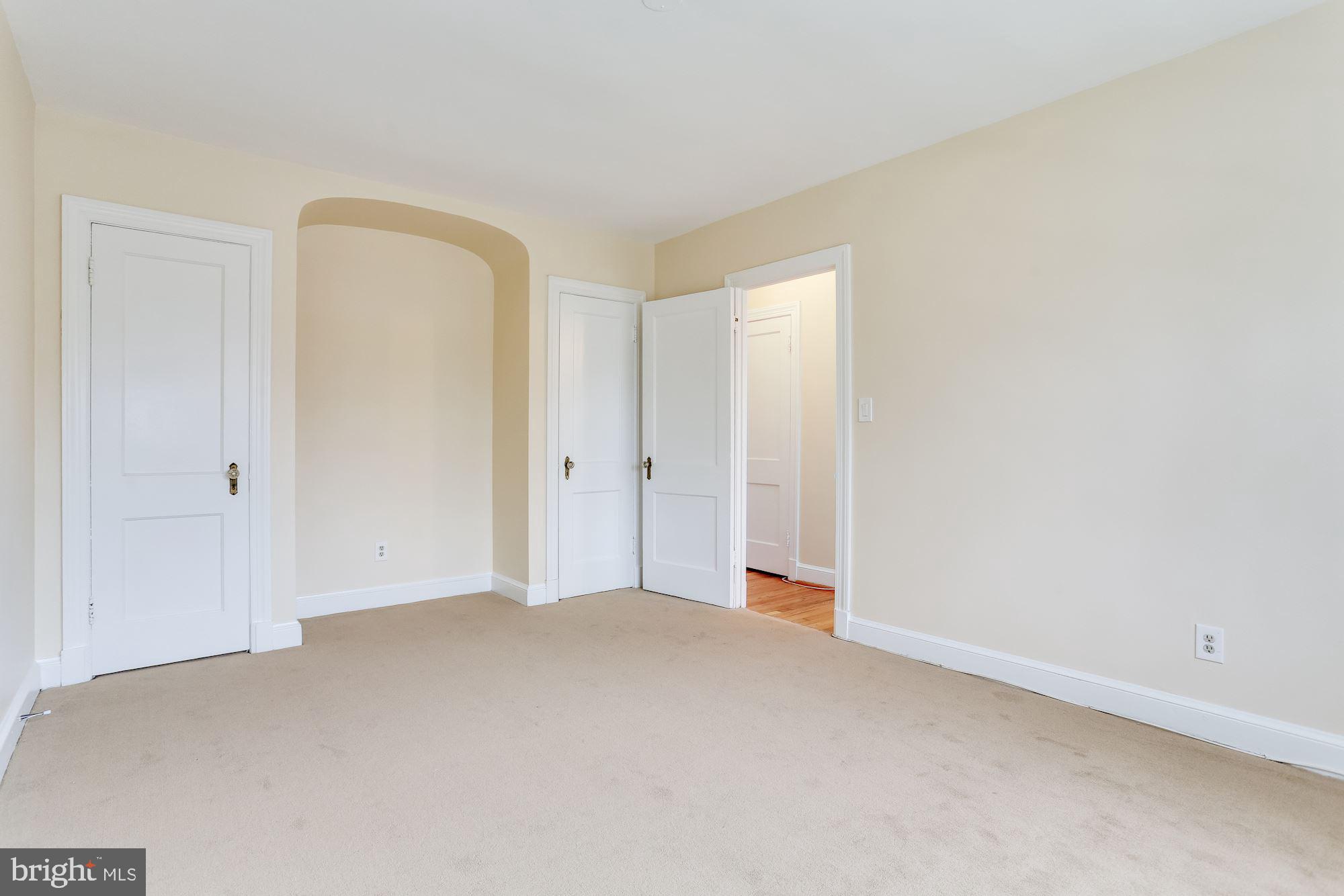 OLD TOWN GARDENS - Residential Lease