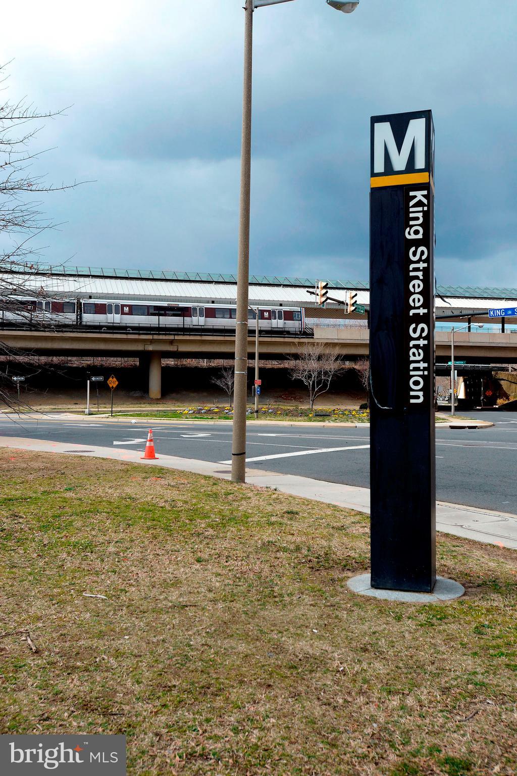 OLD TOWN GARDENS - Residential Lease