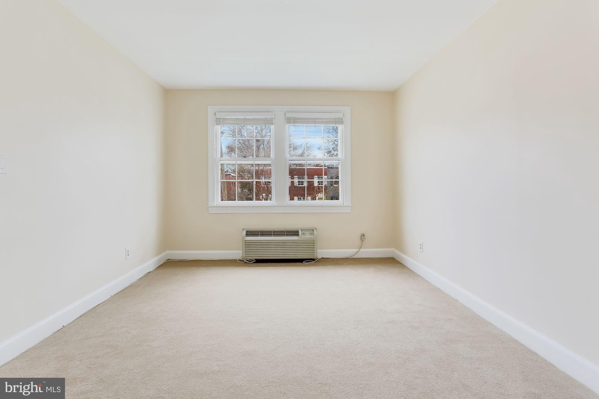 OLD TOWN GARDENS - Residential Lease