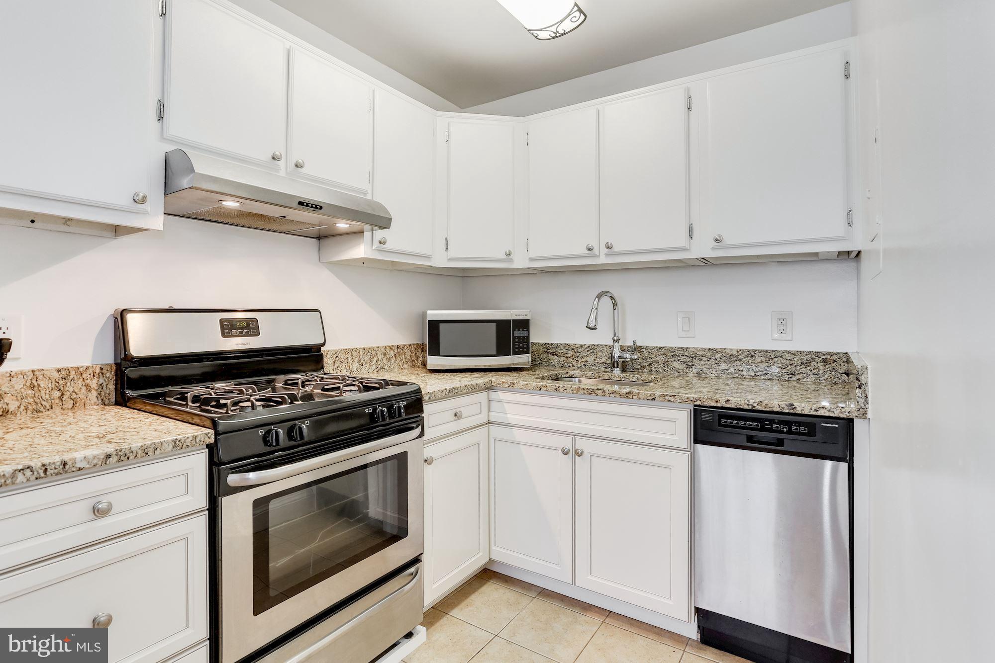 OLD TOWN GARDENS - Residential Lease