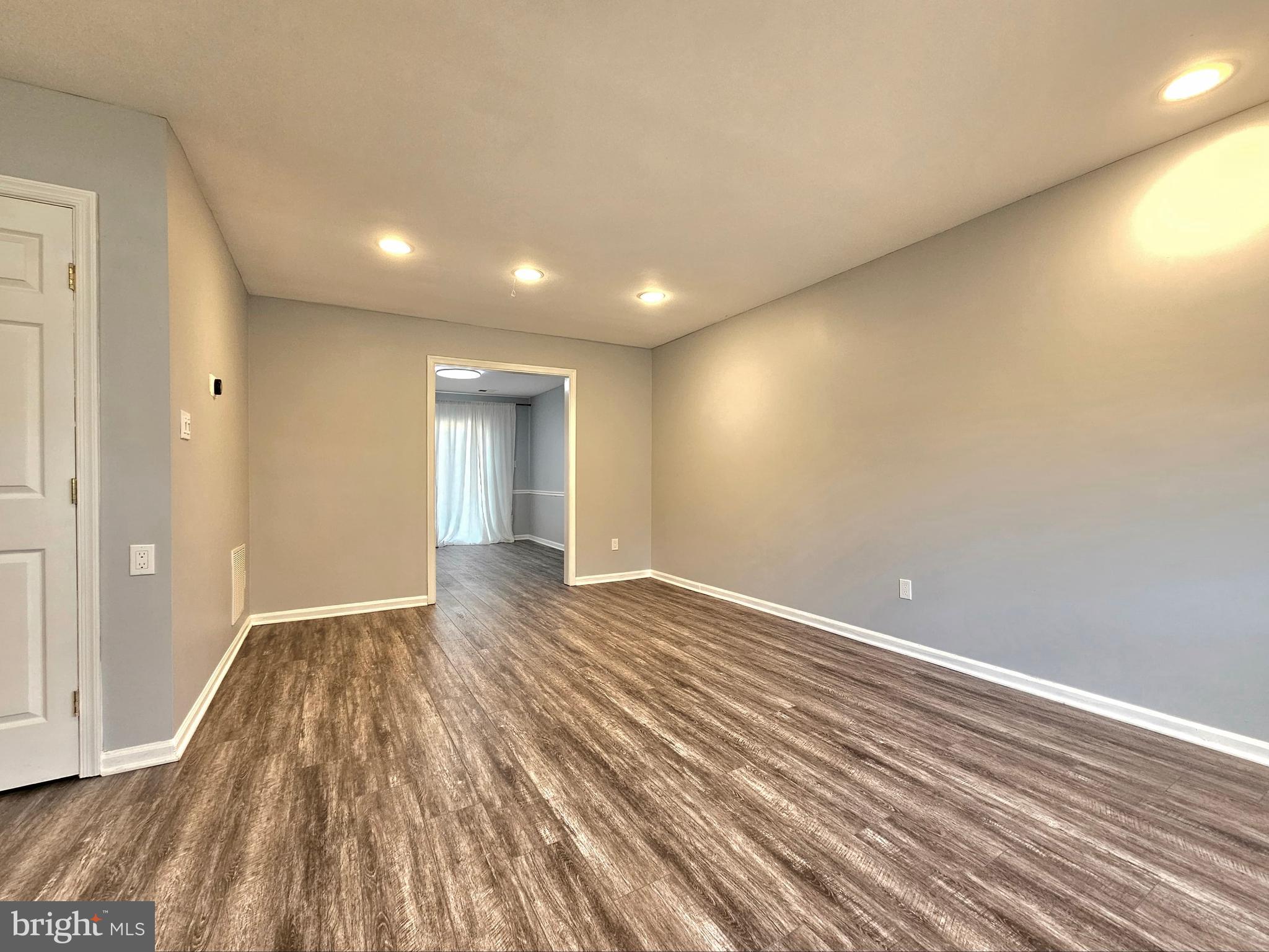 ASPEN GLEN - Residential Lease