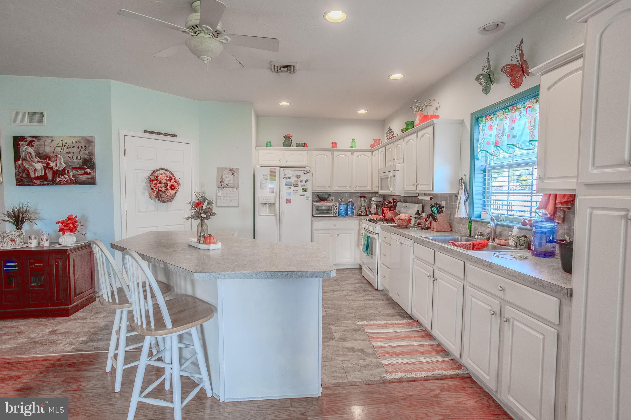 COUNTRYSIDE VILLAGE - Residential