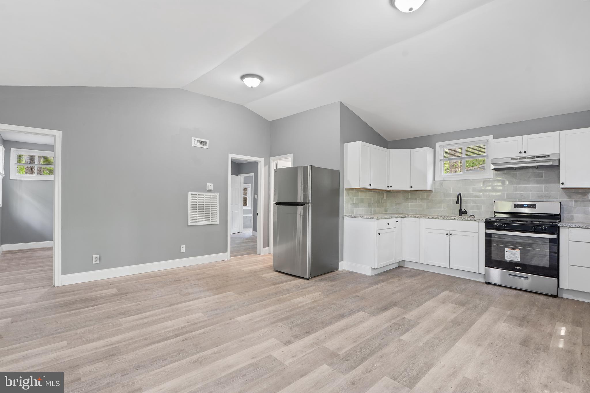 328 JUTE ROAD