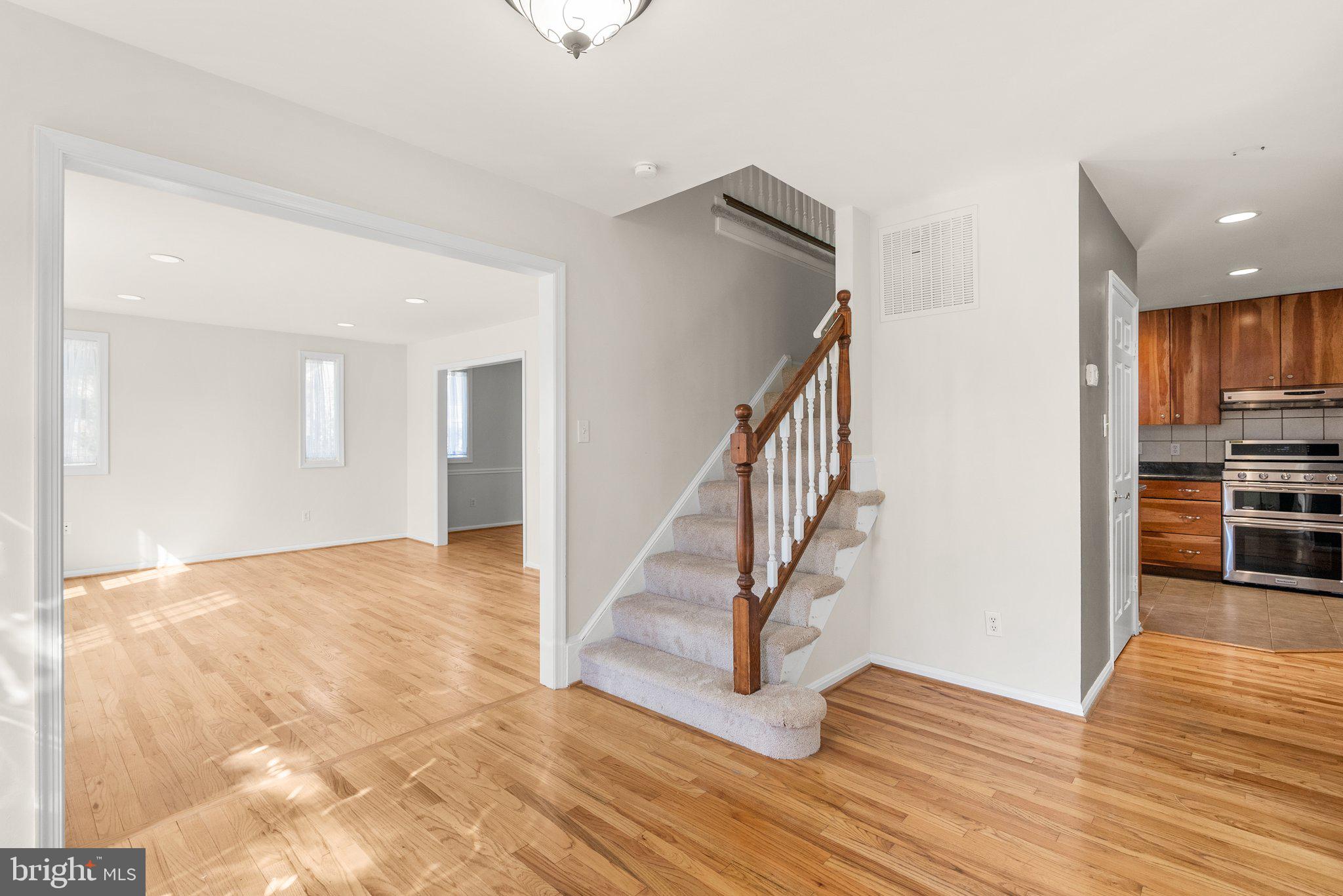 BRIARS ACRES - Residential