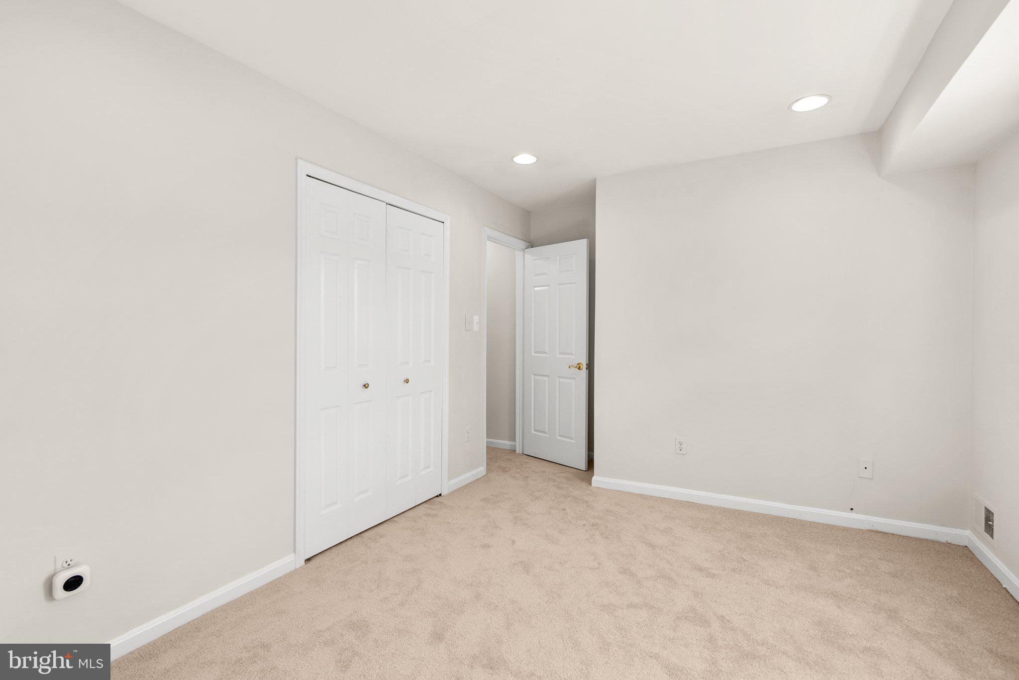 BRIARS ACRES - Residential