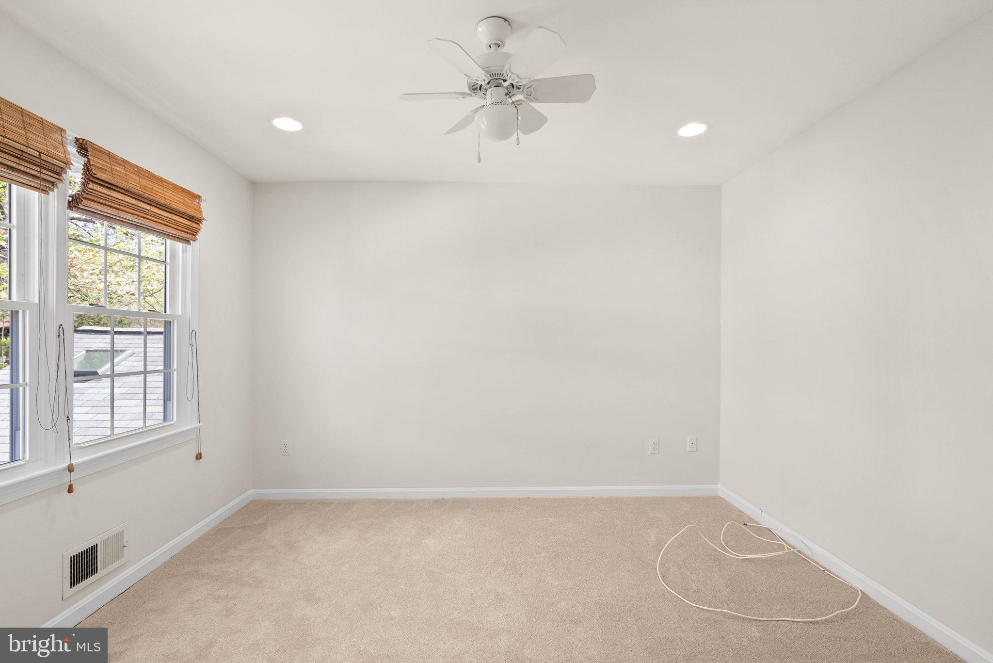 BRIARS ACRES - Residential