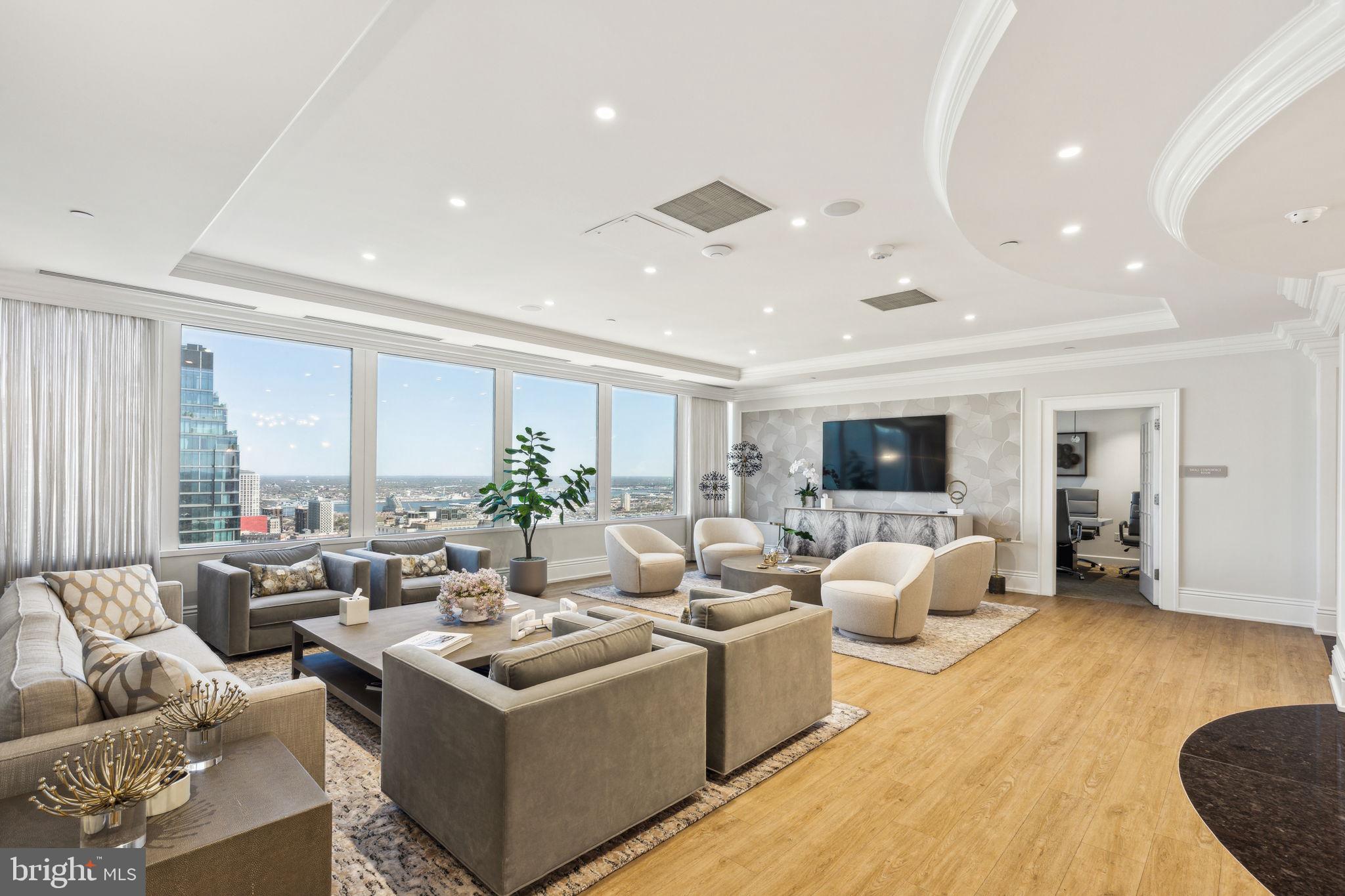 RITTENHOUSE SQUARE - Residential