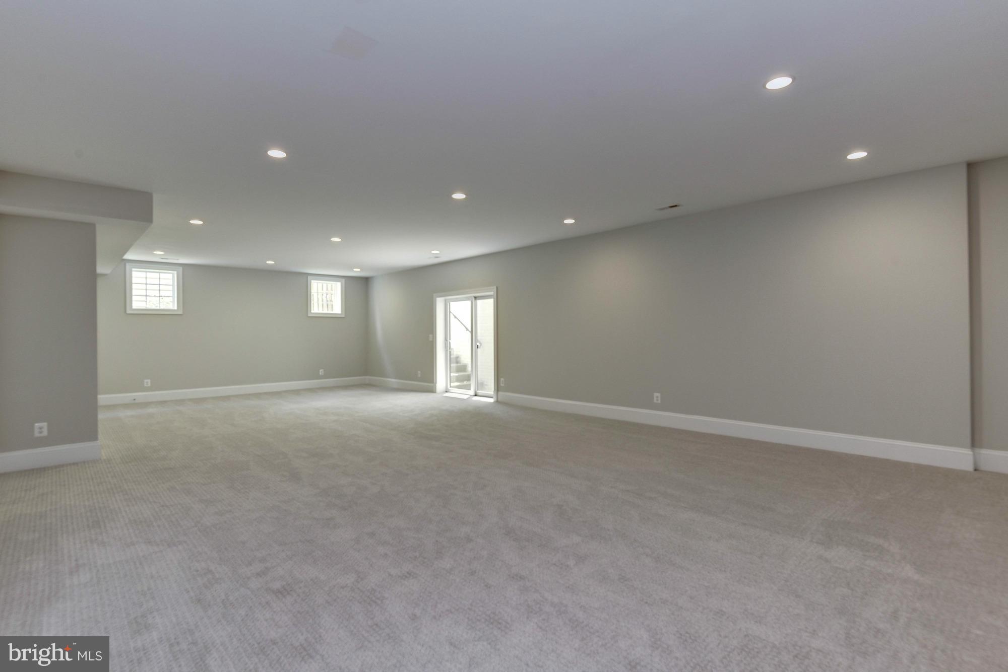 STONELEIGH - Residential