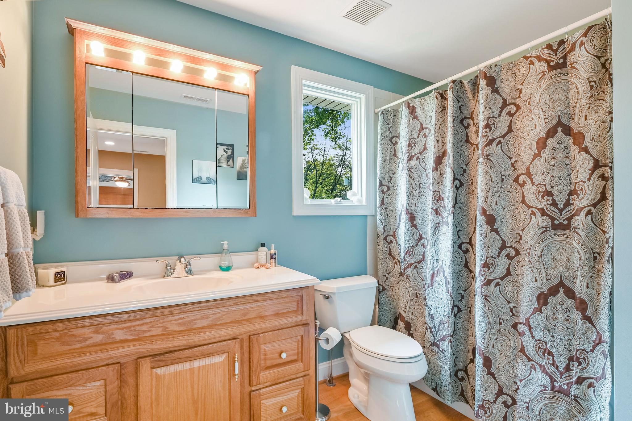 NORTH SELBY - Residential