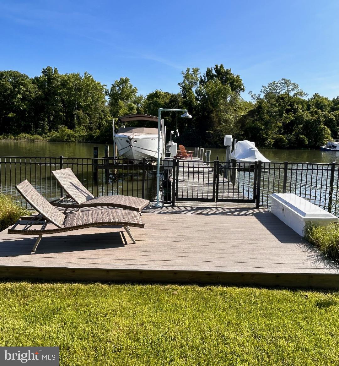 NORTH SELBY - Residential