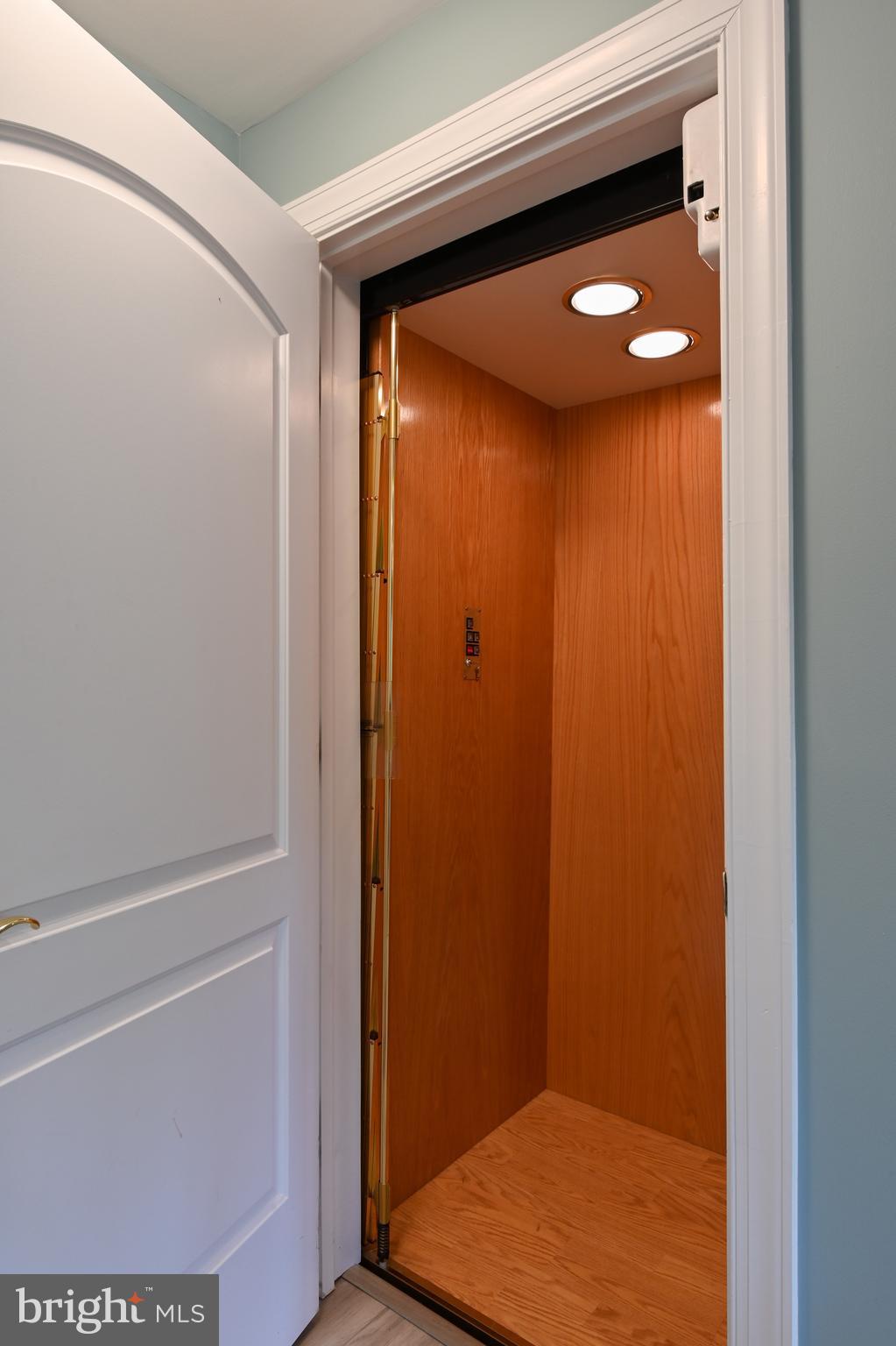 NORTH SELBY - Residential