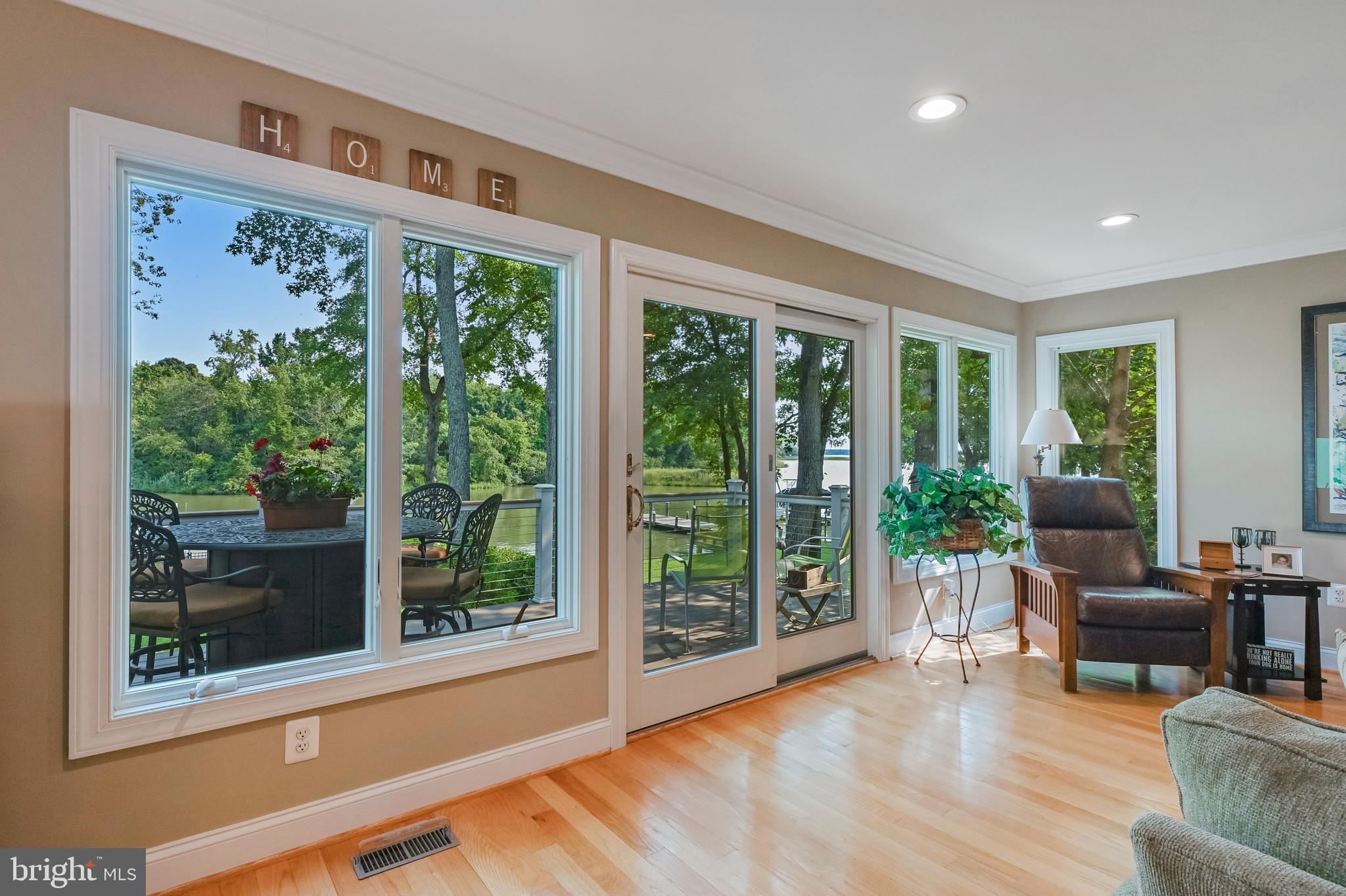 NORTH SELBY - Residential